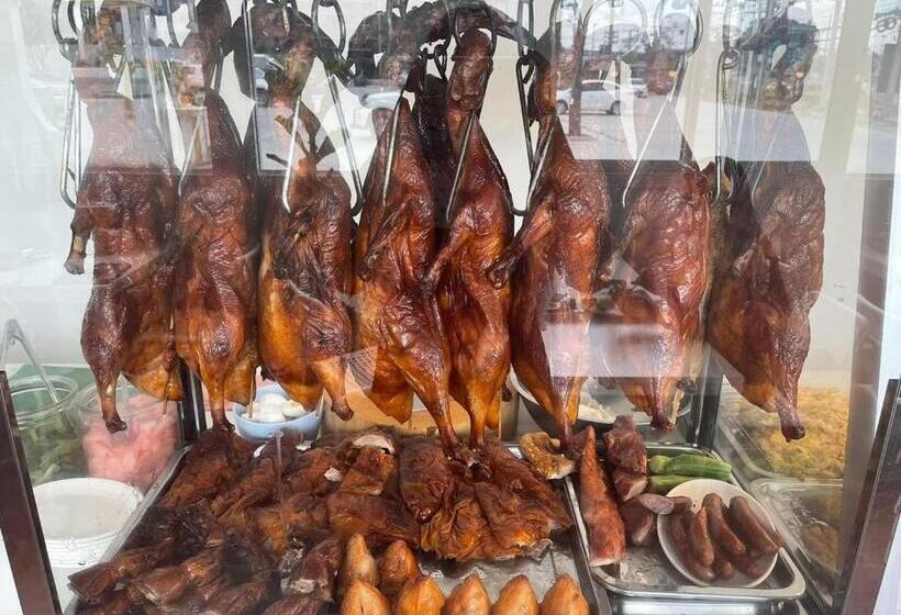 Chateau Hotel & Apartments