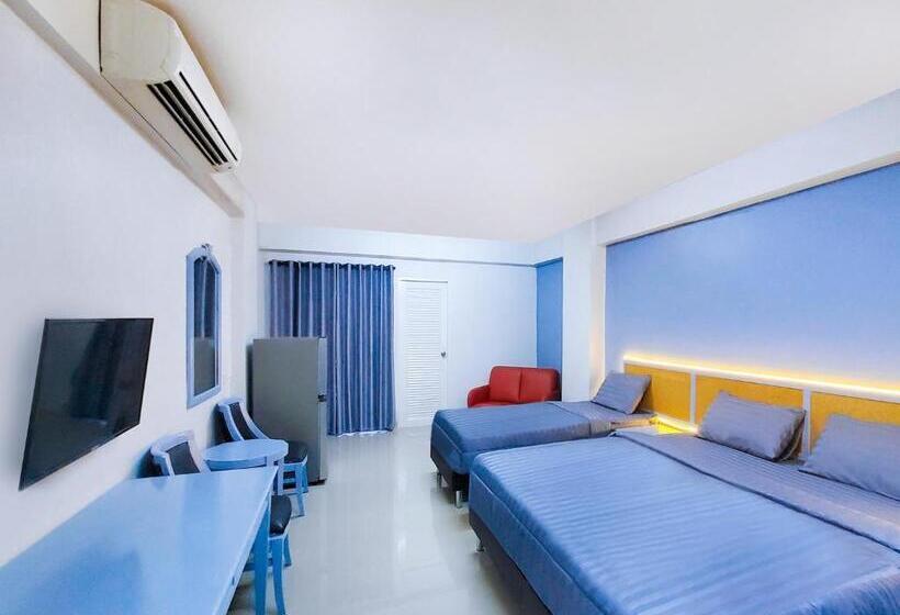 Chateau Hotel & Apartments