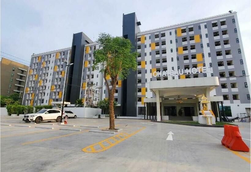 Chateau Hotel & Apartments