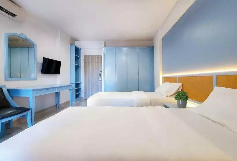 Chateau Hotel & Apartments