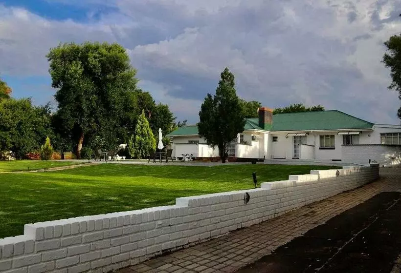 Majatalo La Capucine