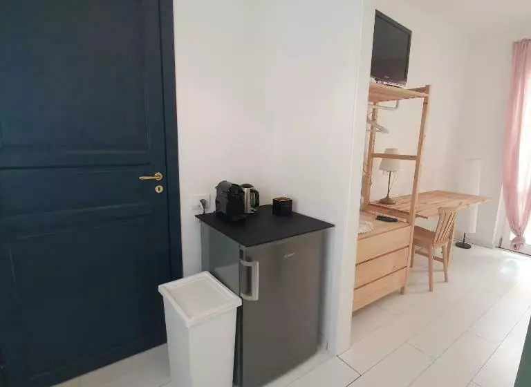 Majatalo Malpensa   Independent Double Room & Bathroom