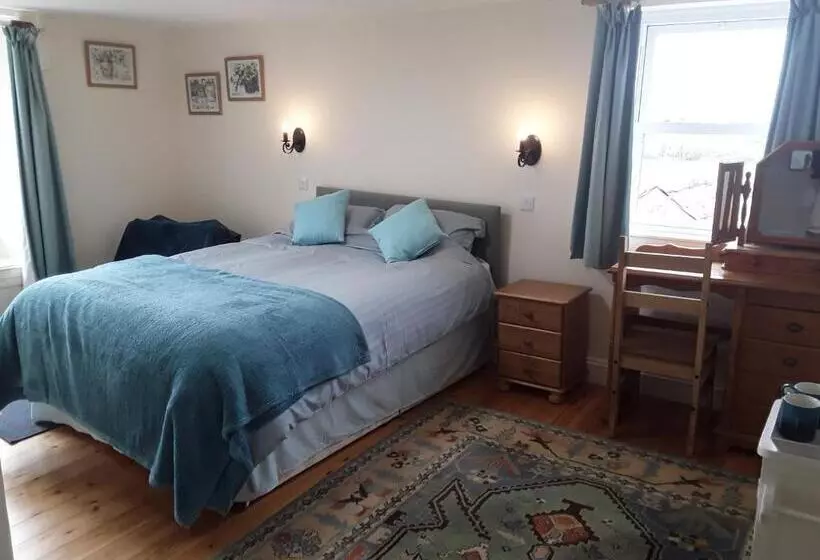 Sharlands Farm Bed And Breakfast