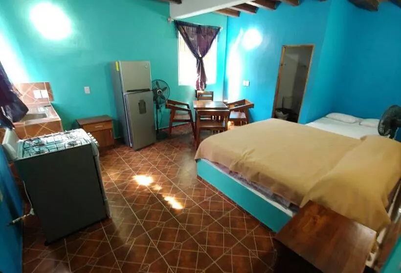 Retkeilymaja Casa Nantli