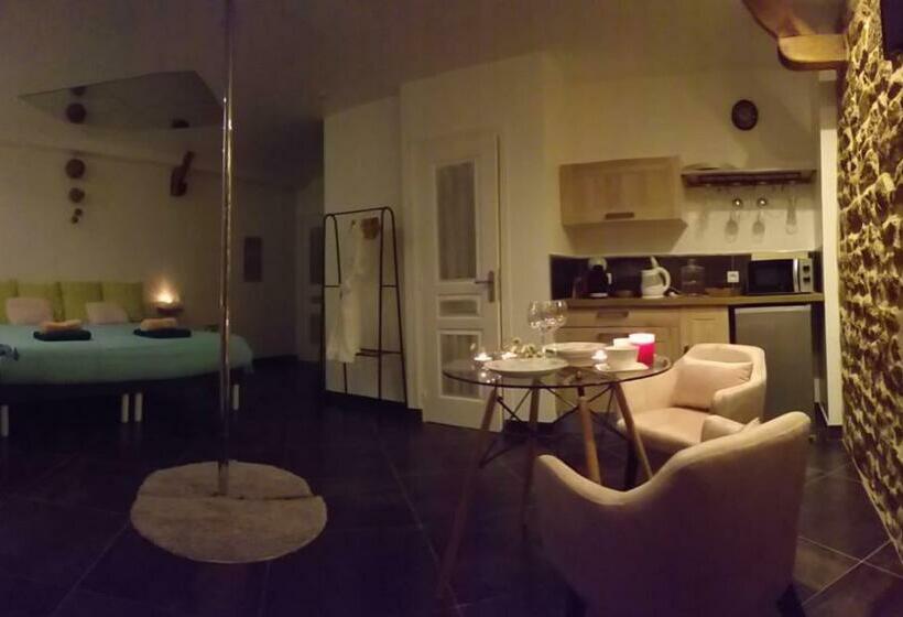 호텔 Le Ptit Spa De L Abbaye Suite Love Et Spa Privé