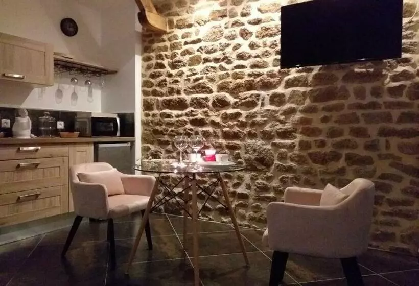 Hotelli Le Ptit Spa De L Abbaye Suite Love Et Spa Privé