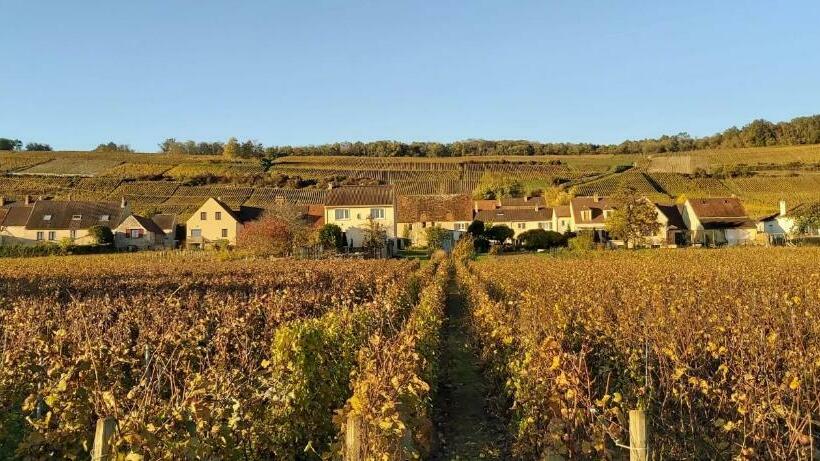 بنسيون Aux 77 Nuitées