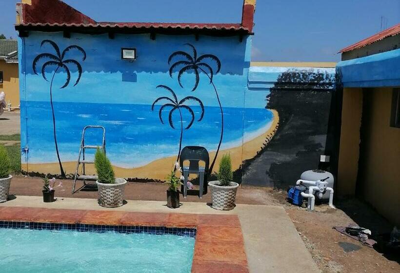 פנסיון Lunganakho Country Lodge