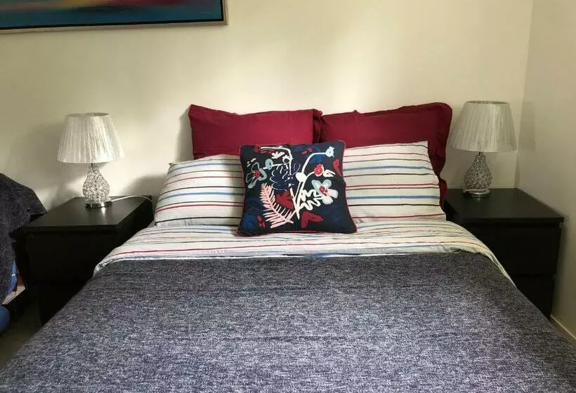 ペンション Room In House Near Lycee International St Germain En Laye
