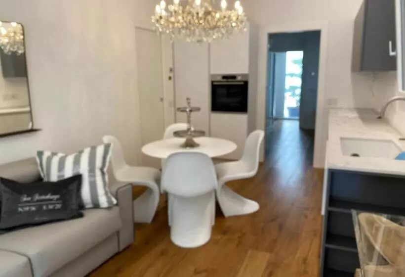 Aamiaismajoitus (B&B) Squero 911 Appartament