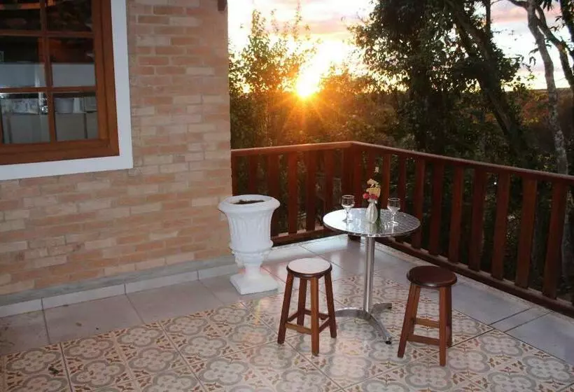 ベッドアンドブレックファースト Suite Com Terraço