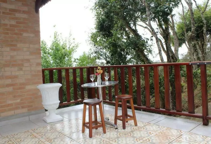 ベッドアンドブレックファースト Suite Com Terraço