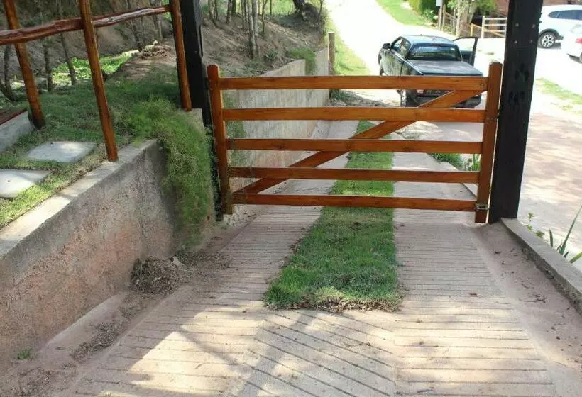 ベッドアンドブレックファースト Suite Com Terraço