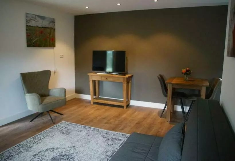 Aamiaismajoitus (B&B) Zur Grünen Heide