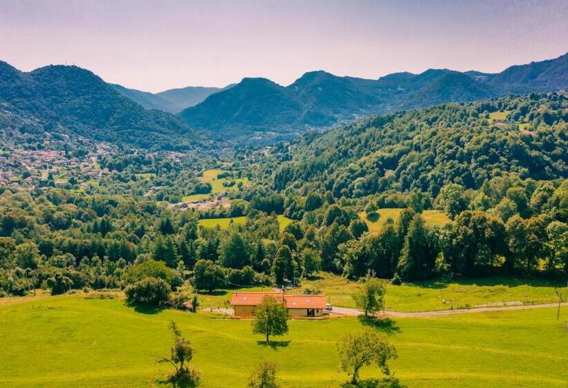 Отель Agriturismo La Cascina B&b