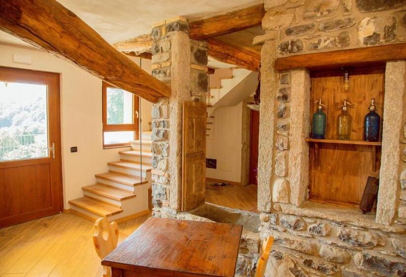 Отель Agriturismo La Cascina B&b