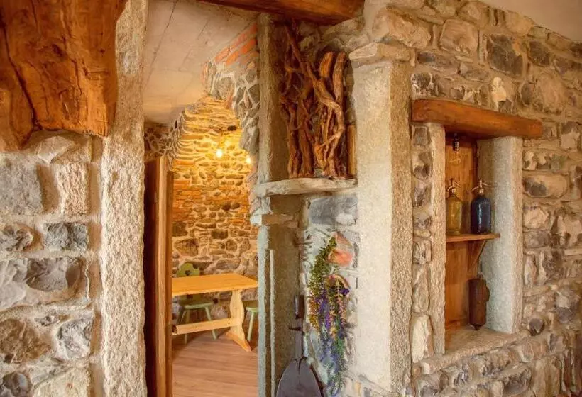 Hotelli Agriturismo La Cascina B&b
