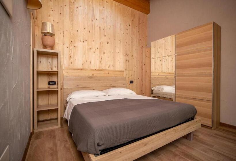 Отель Agriturismo La Cascina B&b