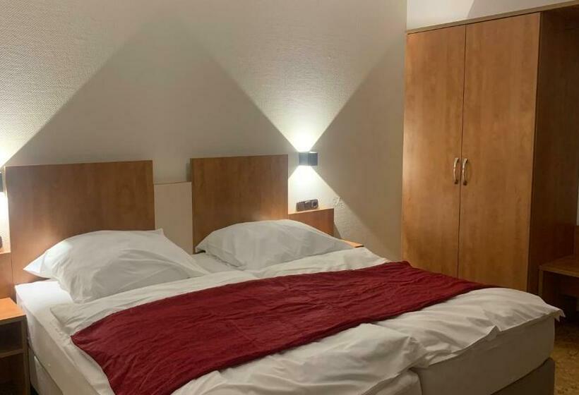 فندق Gold´ne Krone