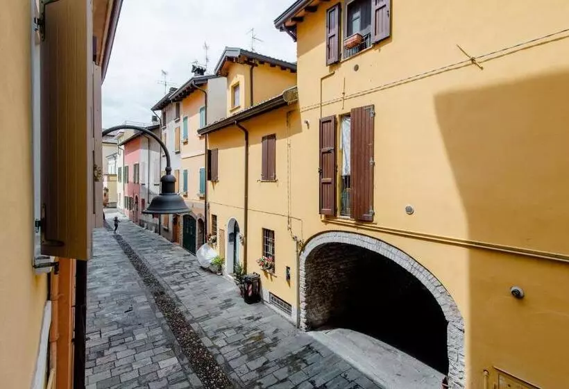 Majatalo La Casa Sulle Mura