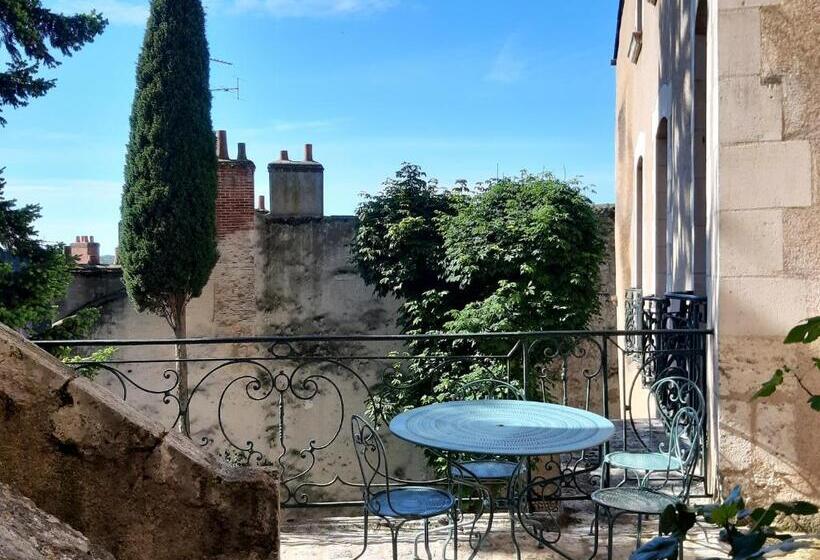 פנסיון La Suite Saint Solenne