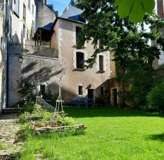 پانسیون La Suite Saint Solenne
