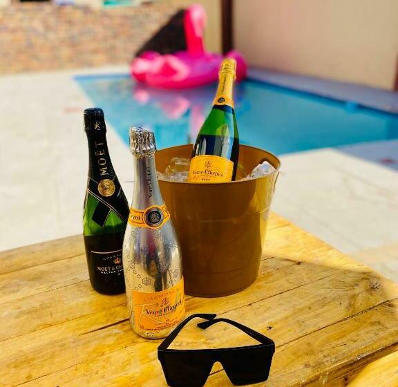 ペンション Zindiza Guesthouse