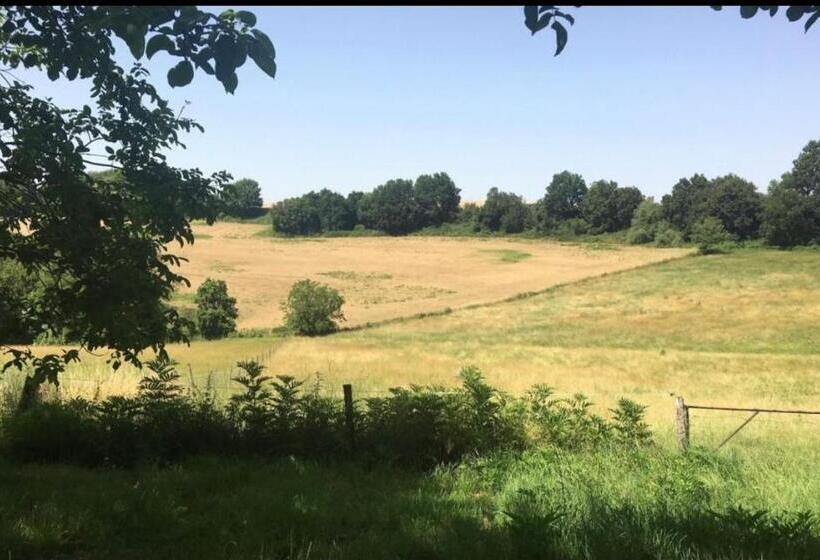 مبيت وإفطار Chez Sophie Chambres D’hôtes, Gîte Et Gîte équestre