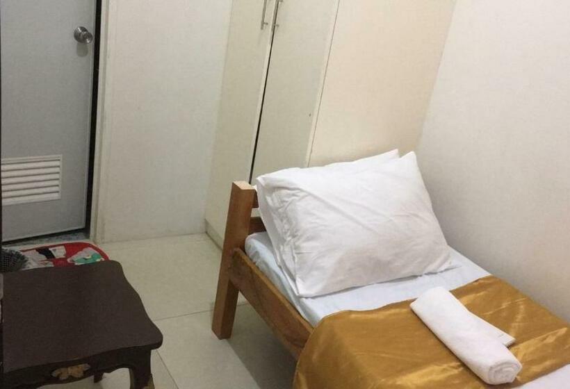 Nearest Hostel Pasay City By Reddoorz