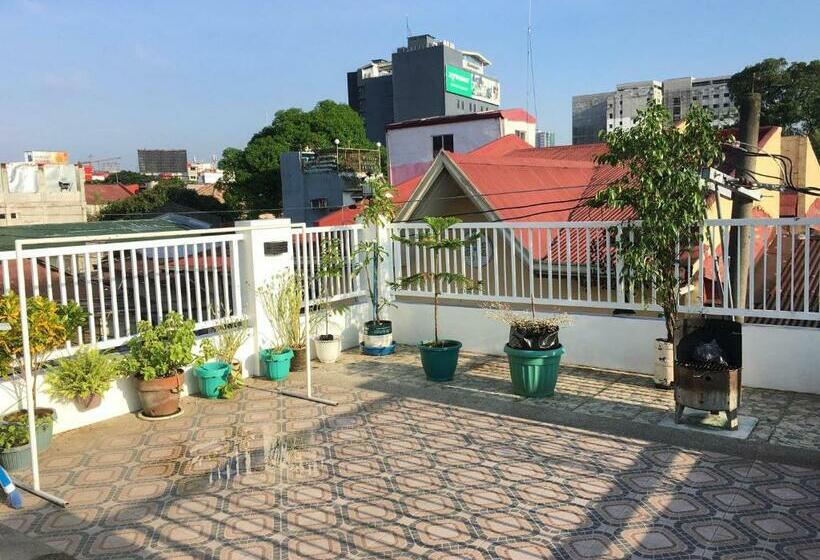 Nearest Hostel Pasay City By Reddoorz