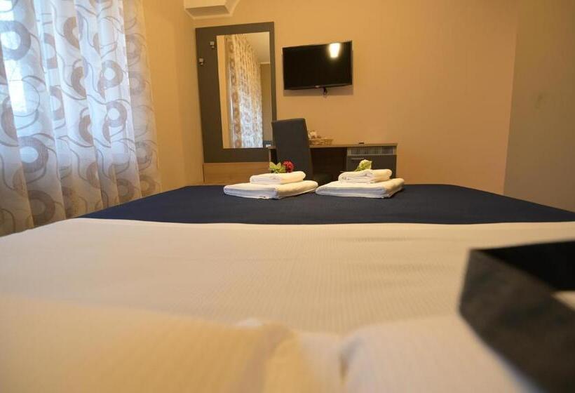 پانسیون Alma B&b Home Cosenza