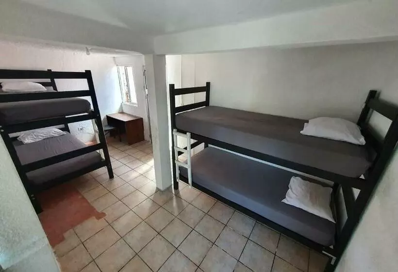 Majatalo Nómadas Hostel