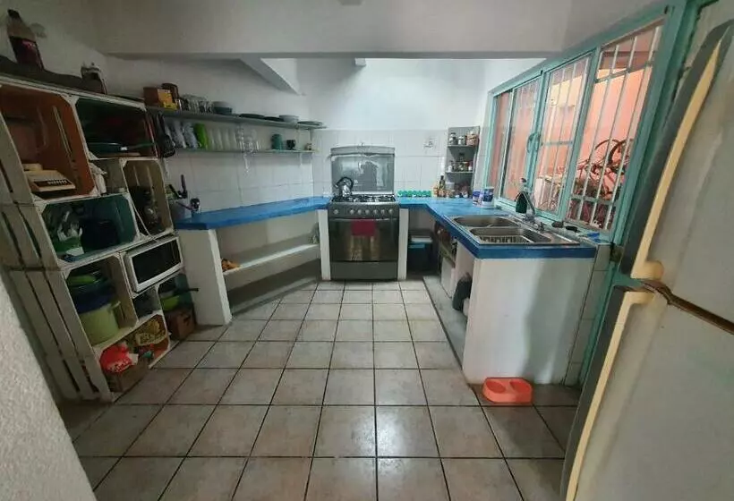 Majatalo Nómadas Hostel