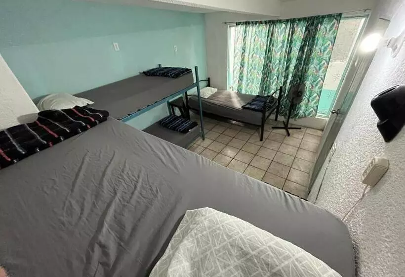 Majatalo Nómadas Hostel