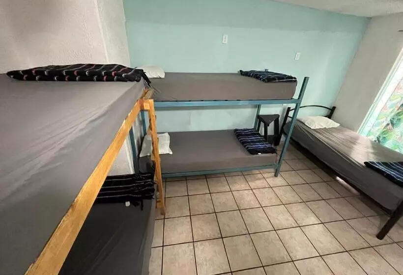 Majatalo Nómadas Hostel