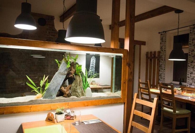 ペンション Penzion La Piccolina