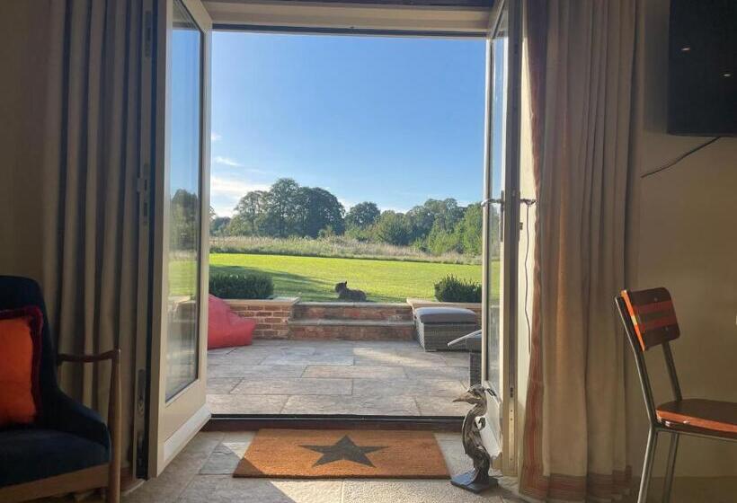 Pensione Wyke Cowsheds