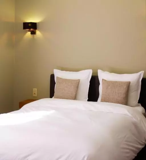 تختخواب و صبحانه Villa Les érables Restaurant Linea