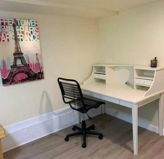 ペンション Two Bedrooms Private Sweet Kirkland House