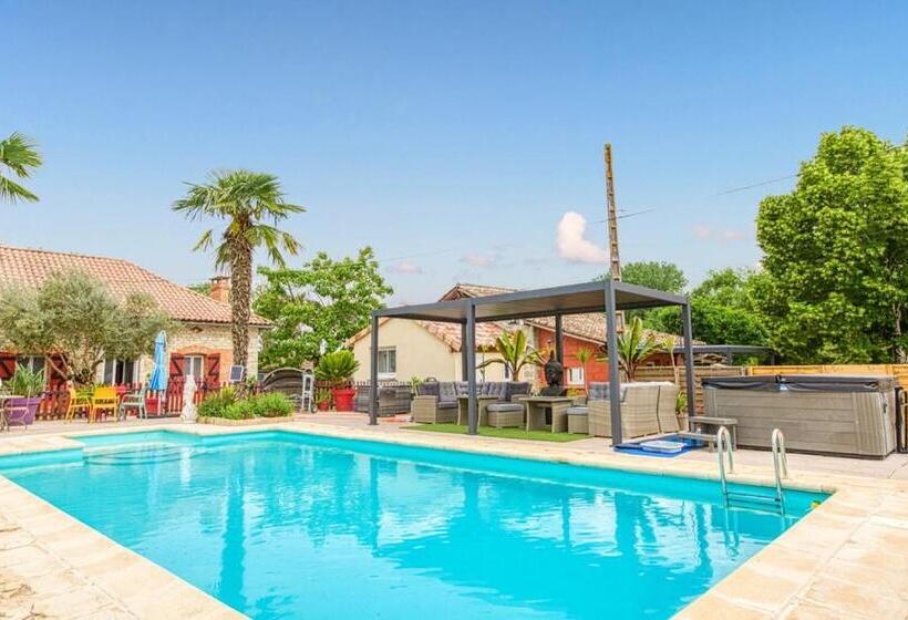 ペンション Agréable Studio Jacuzzi Extérieur