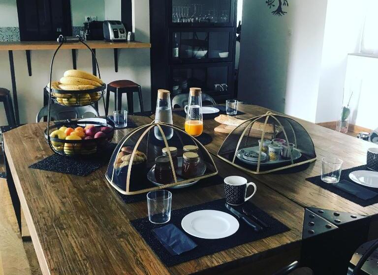 Пансион Chambres D Hôtes L âme De Travassac