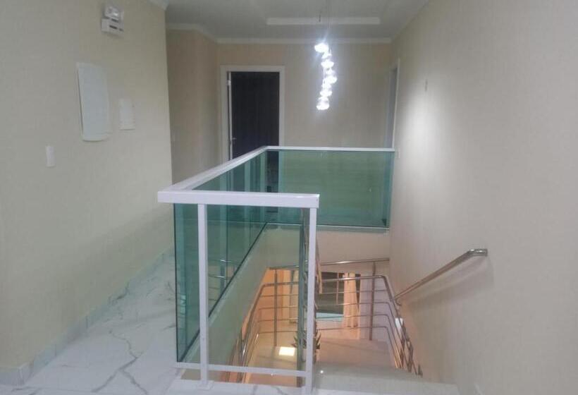 پانسیون Pousada Cavalero