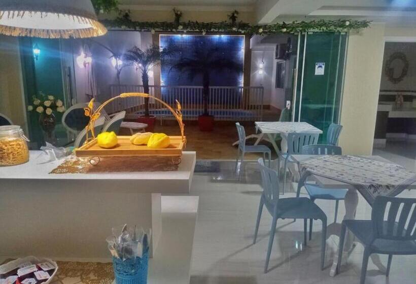 پانسیون Pousada Cavalero