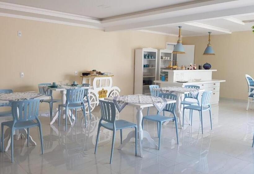 پانسیون Pousada Cavalero