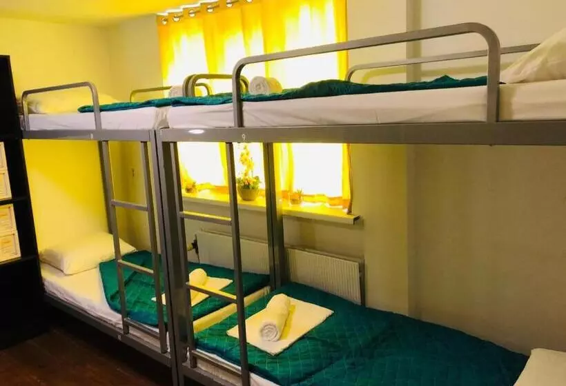 Room Mate Hostel Amsterdam Zaandam