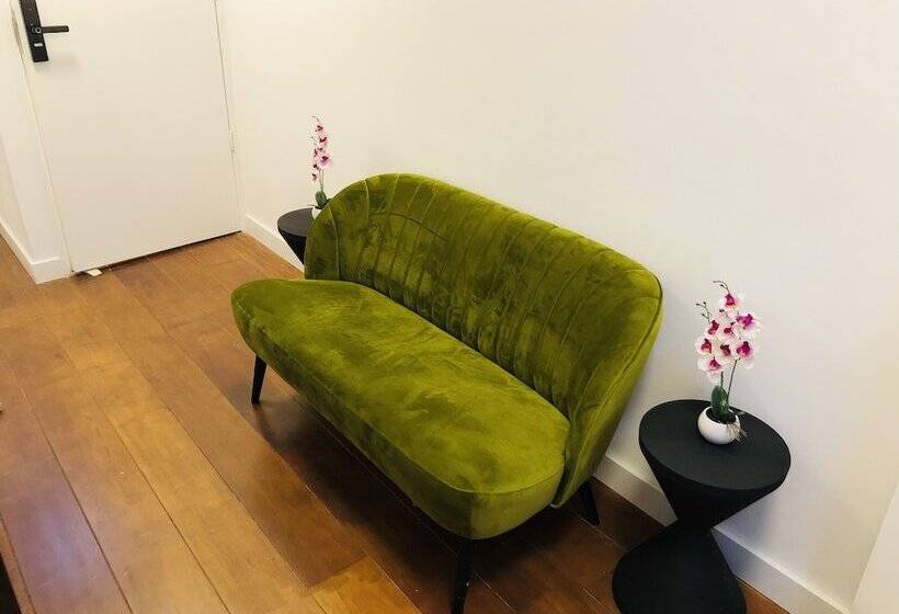 Room Mate Hostel Amsterdam Zaandam