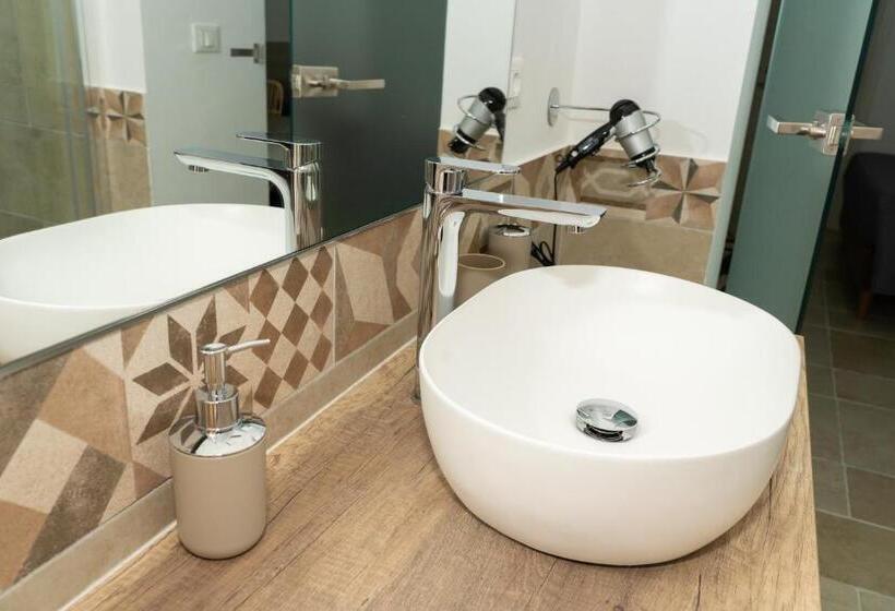 Sotto Il Castello B&b