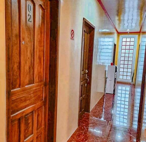 هاستل Victoria S Inn