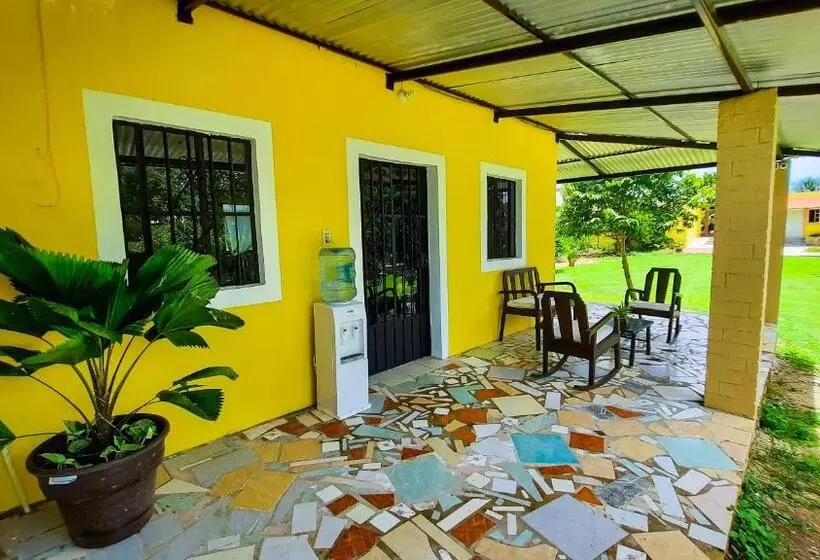 ホテル Quinta Izamal