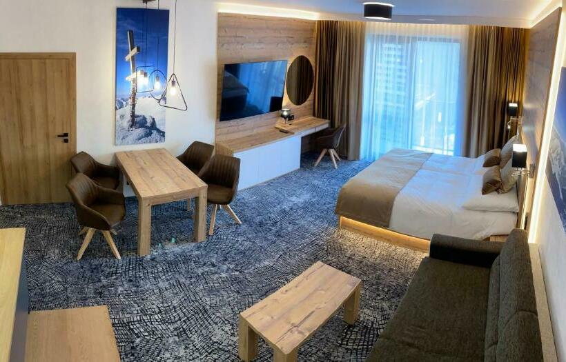 Luxusné túdia V I Akvamarín Beenová